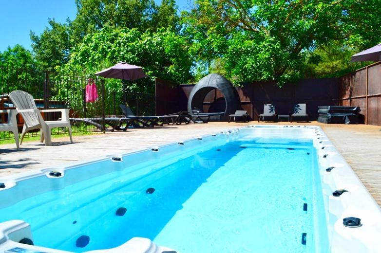 L'Oustaou Du Luberon Et Spa Villelaure Exterior photo